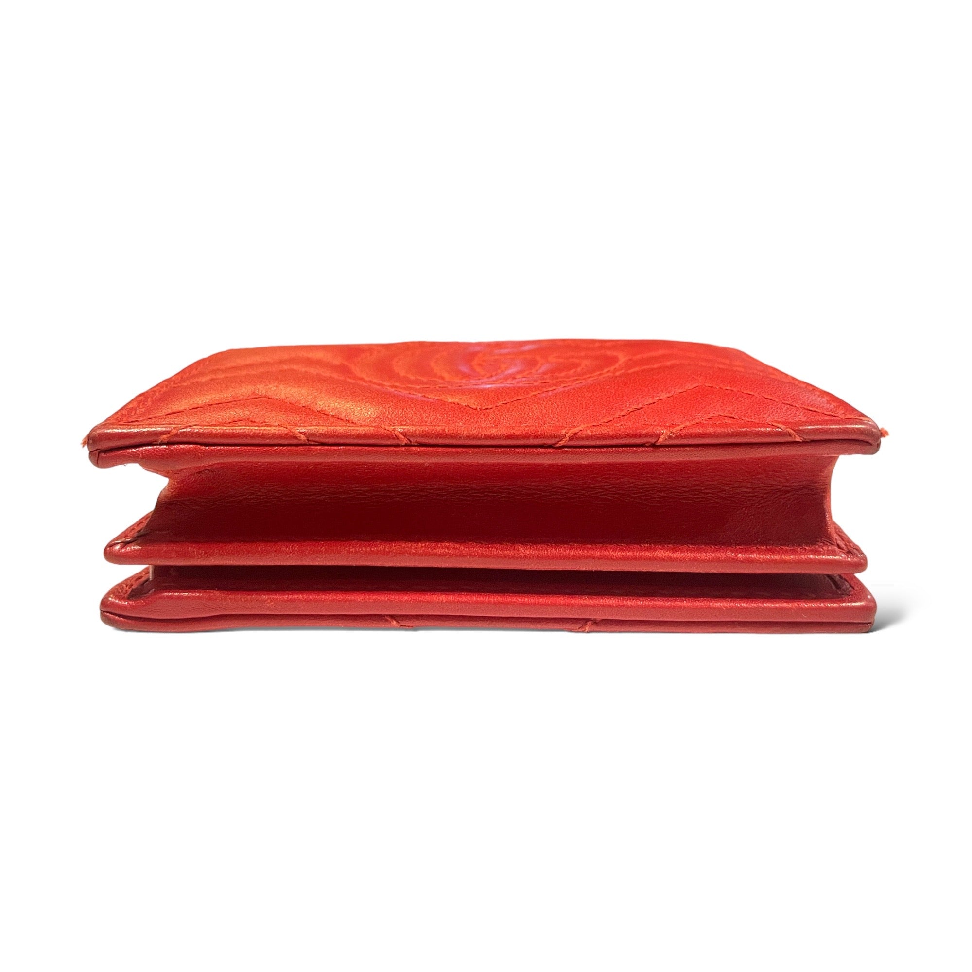 GUCCI GG MARMONT RED MATELASSÉ LEATHER CARD CASE WALLET