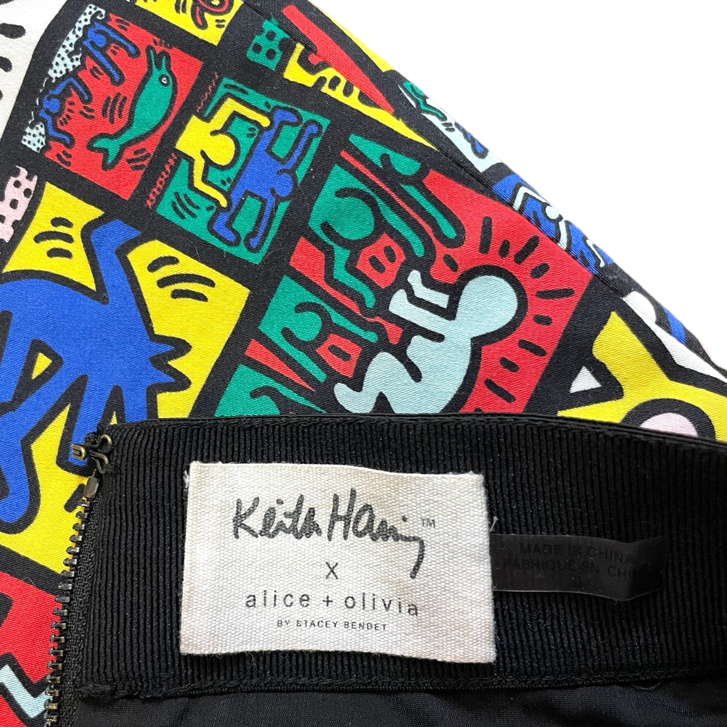 KEITH HARING X ALICE + OLIVIA Graphic Print Mini Skirt | Size: XS |