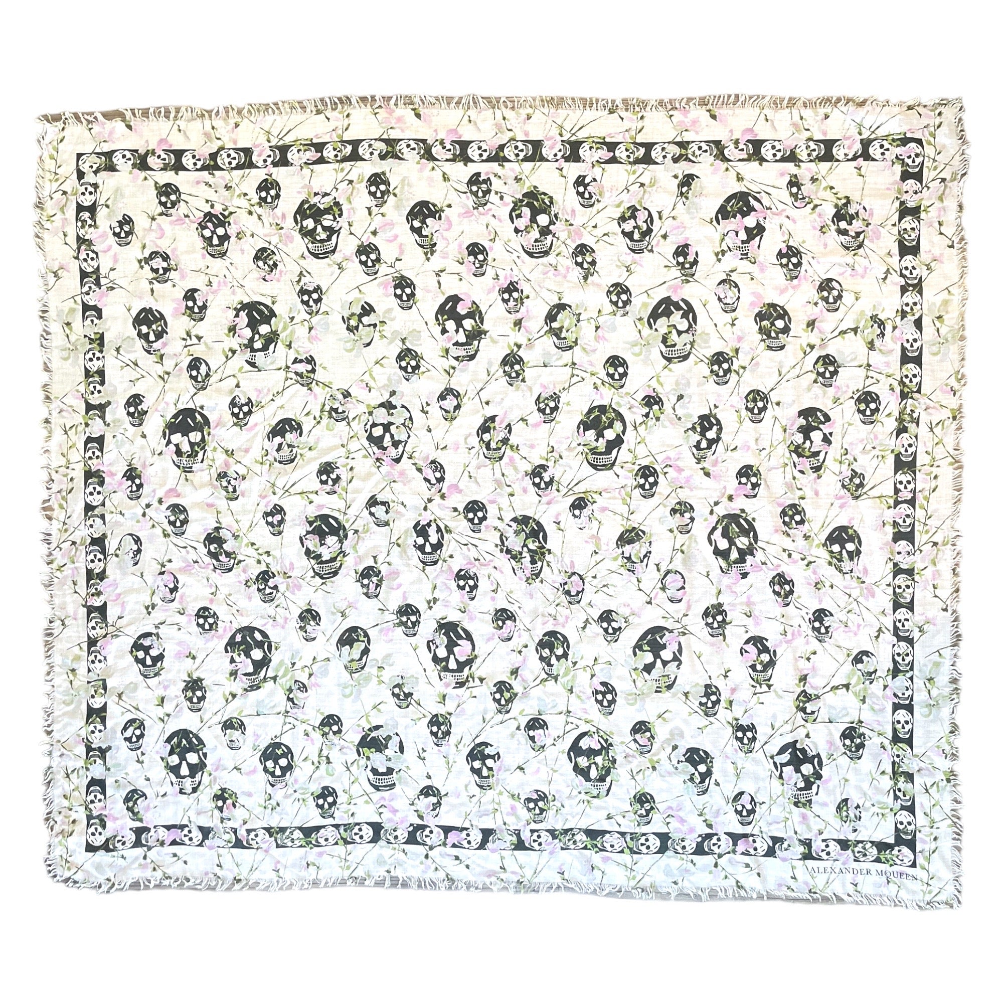 ALEXANDER MCQUEEN Classic Skull-Print Frayed Scarf