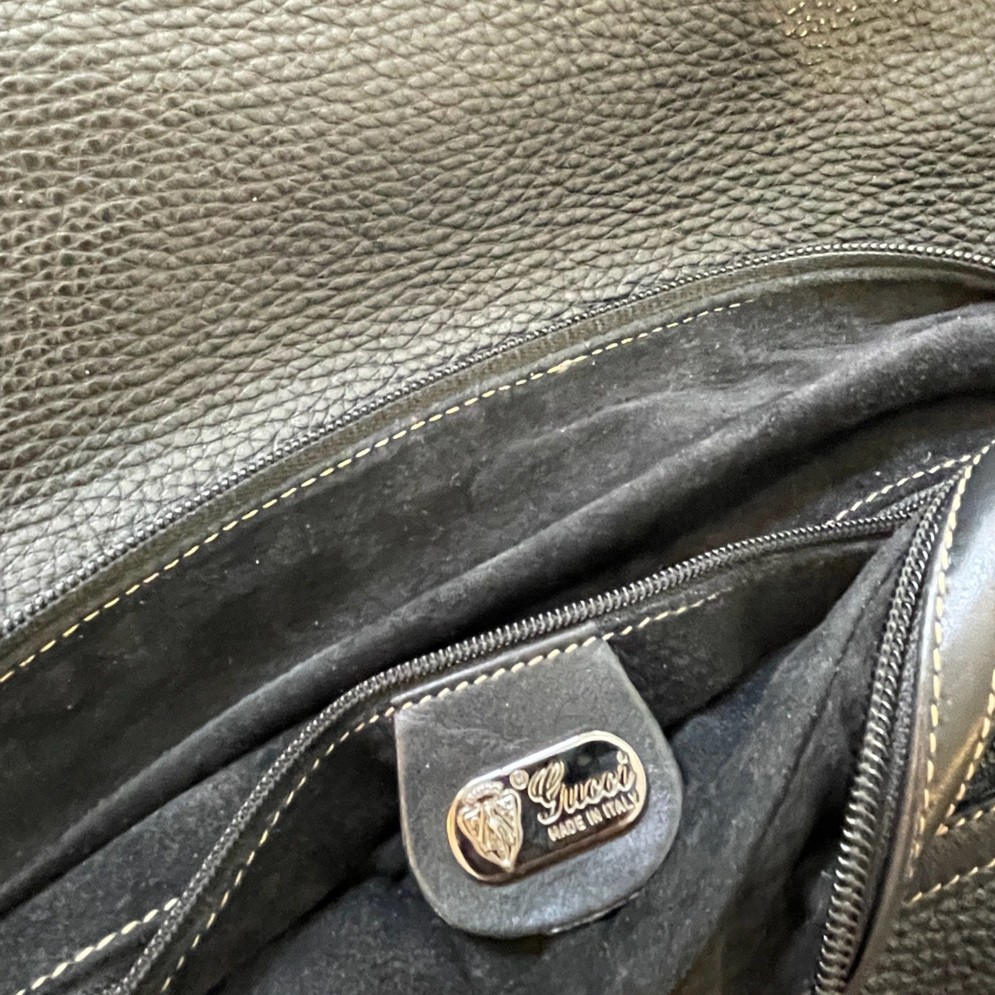 GUCCI Vintage Dark Navy Blue Leather Messenger Bag