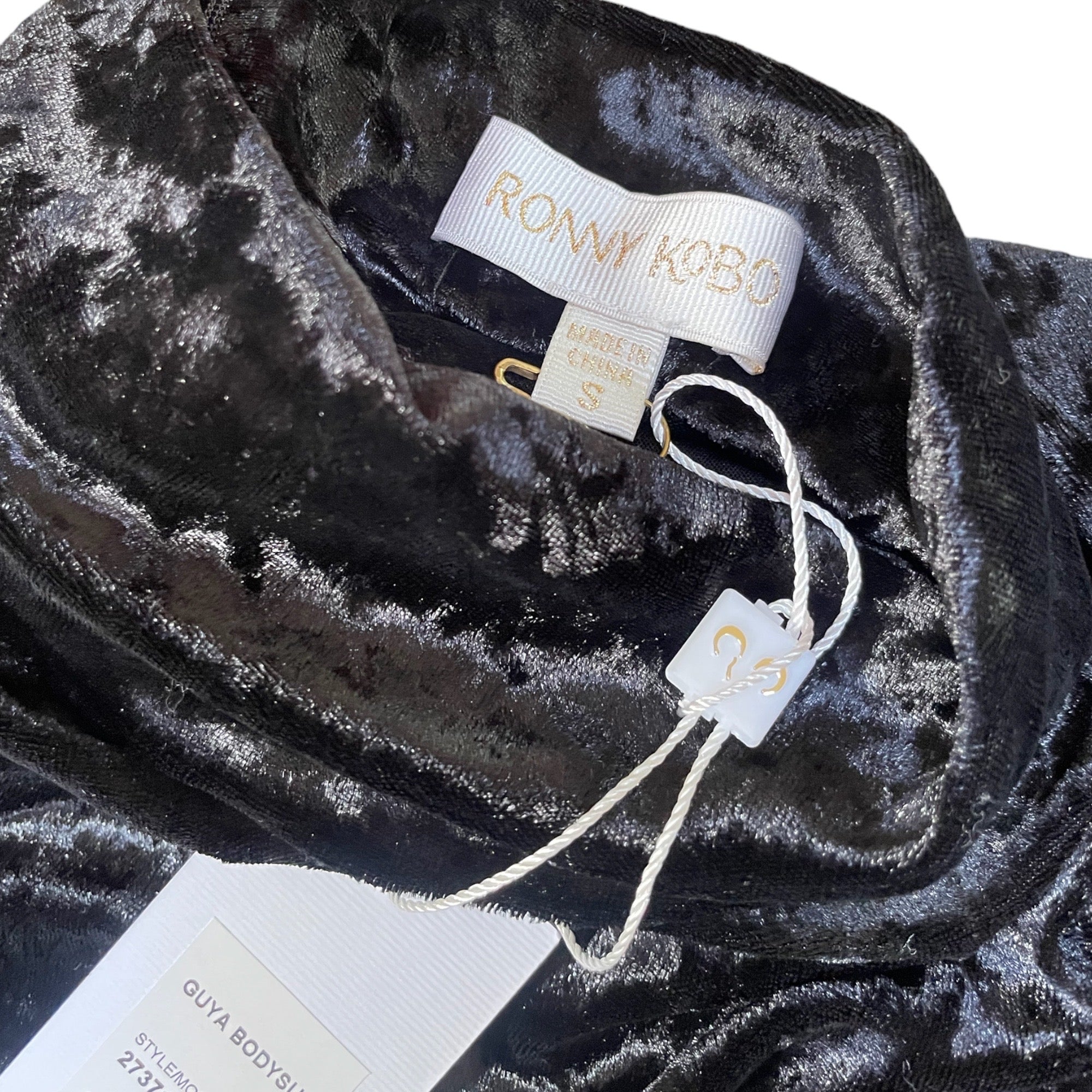 RONNY KOBO Guya Black Crushed Velvet Bodysuit
| Size: Small |