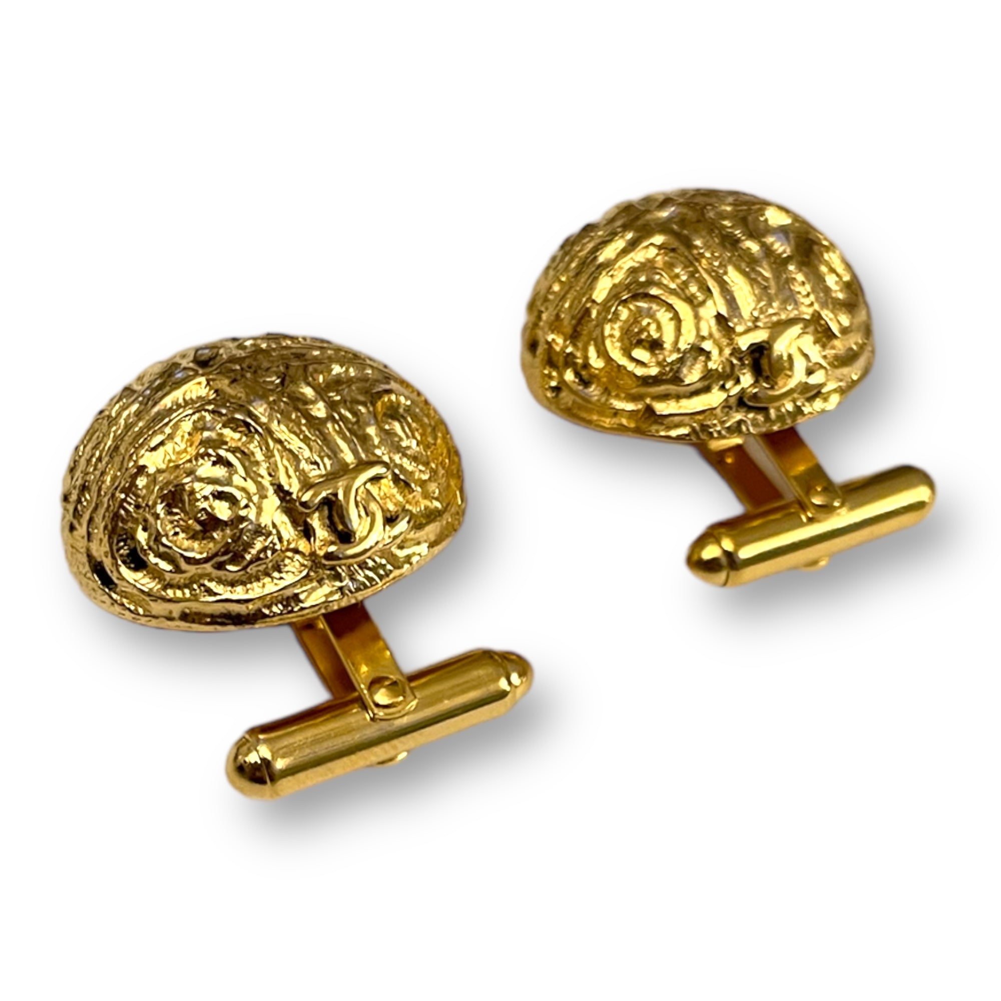 CHANEL Vintage AUTHENTIC Gold Metal CC Logo Cufflinks