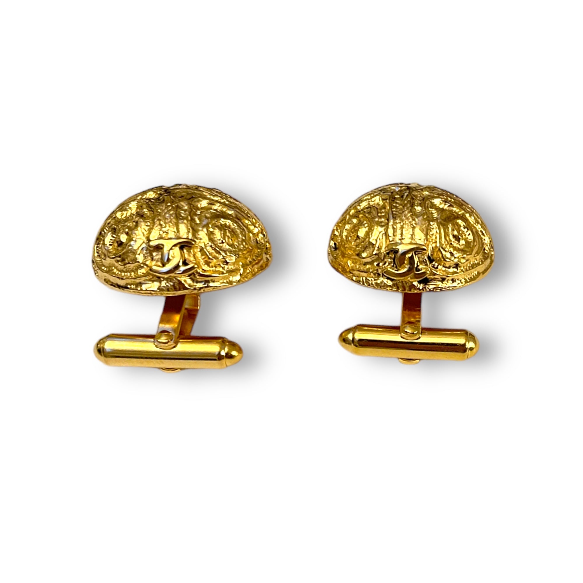 CHANEL Vintage AUTHENTIC Gold Metal CC Logo Cufflinks