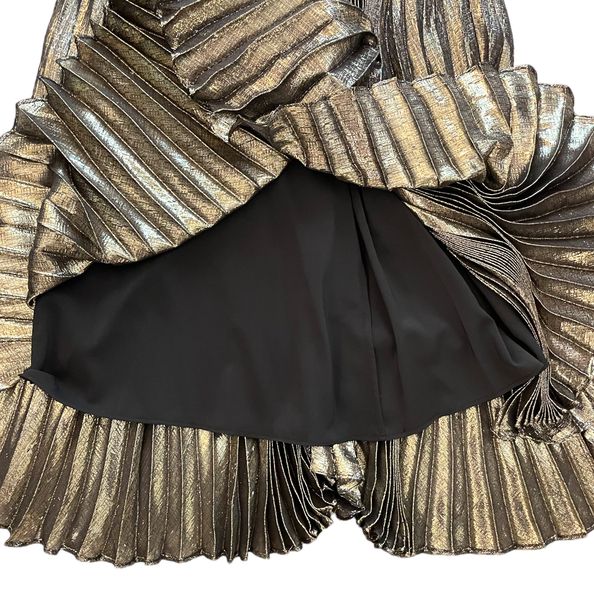 ALICE + OLIVIA Silk Long Gold Lamè Pleated Skirt. |Size: XS | US 0|