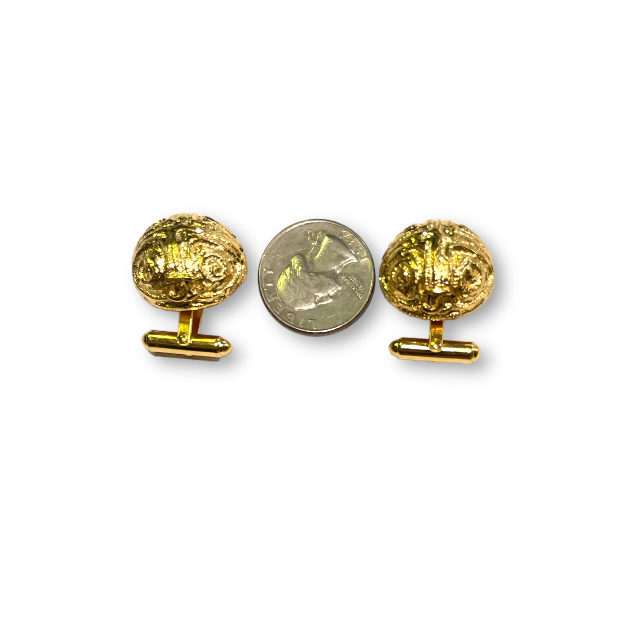 CHANEL Vintage AUTHENTIC Gold Metal CC Logo Cufflinks