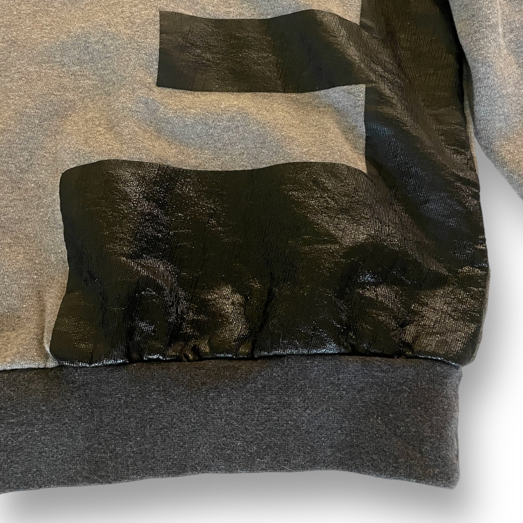 FENDI Double FF Motif Grey & Black Sweater |Size: Youth 12A|