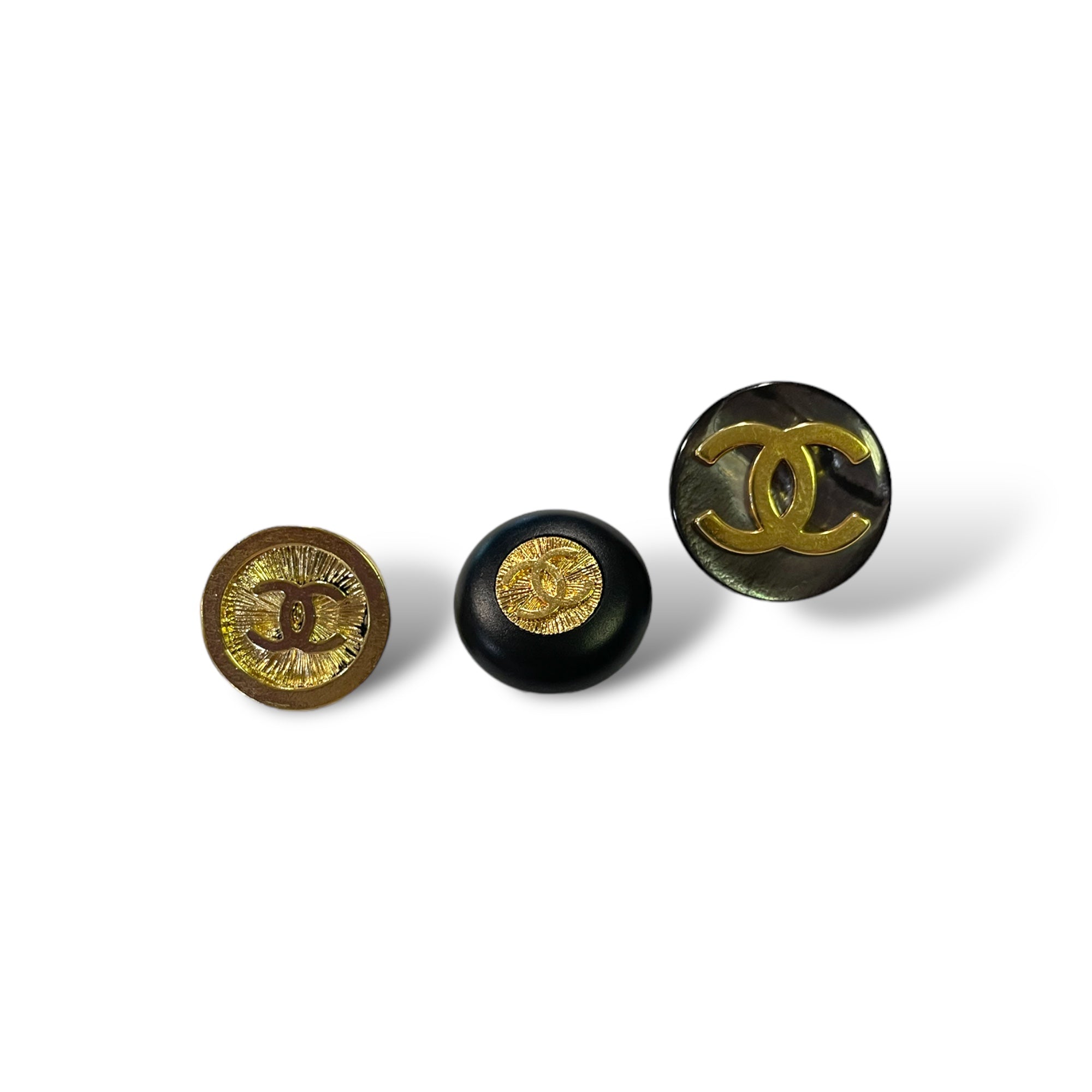 CHANEL Vintage CC Interlocking Logo Buttons (Three)