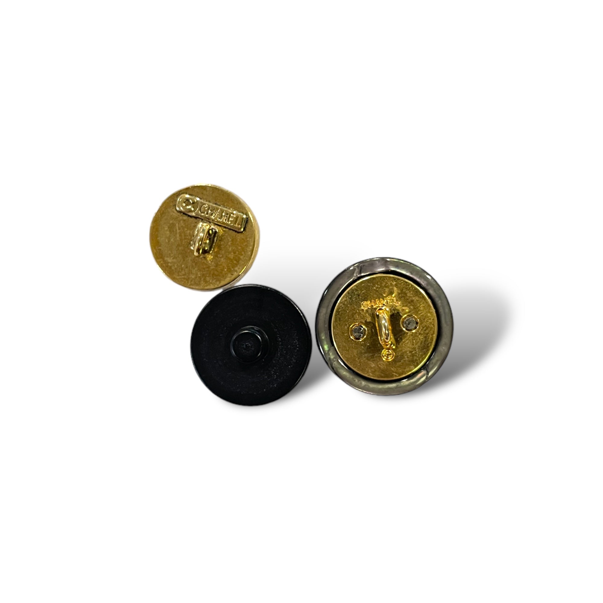 CHANEL Vintage CC Interlocking Logo Buttons (Three)