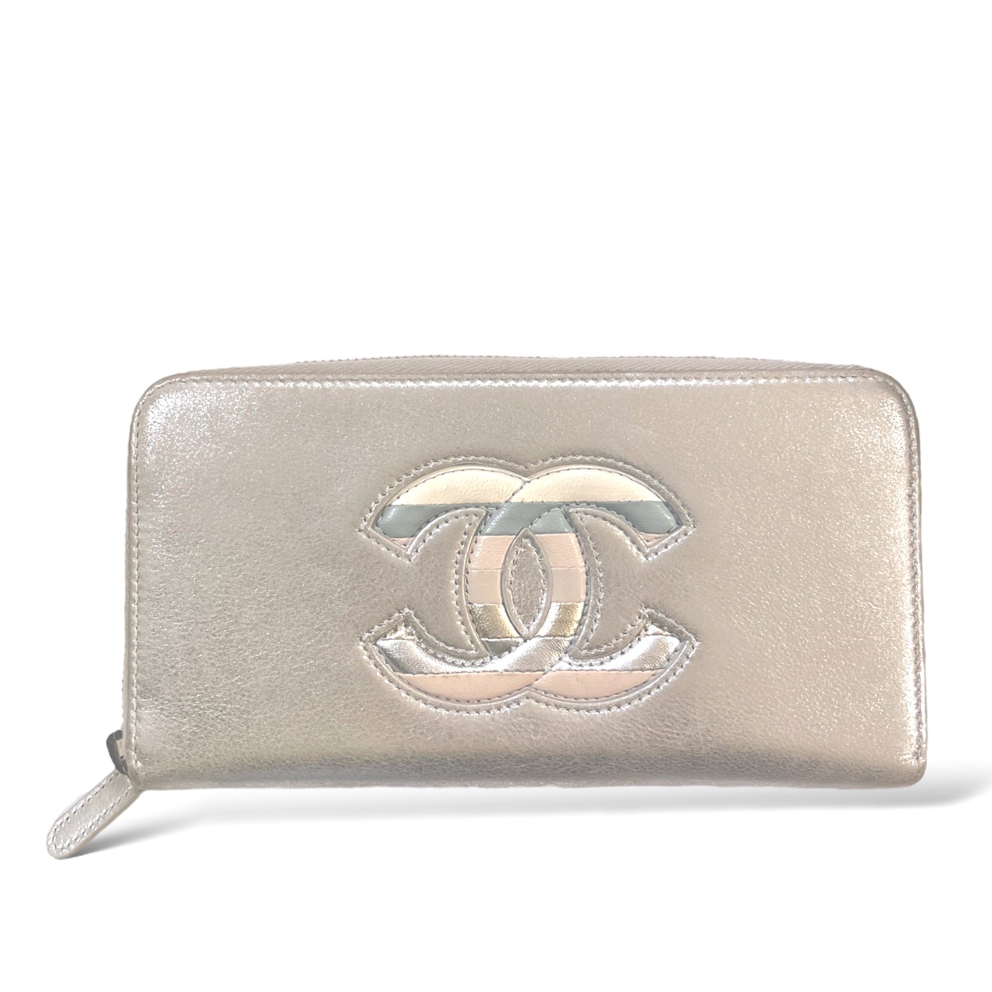 CHANEL Metallic Silver Lambskin Leather Wallet Long Zip Wallet