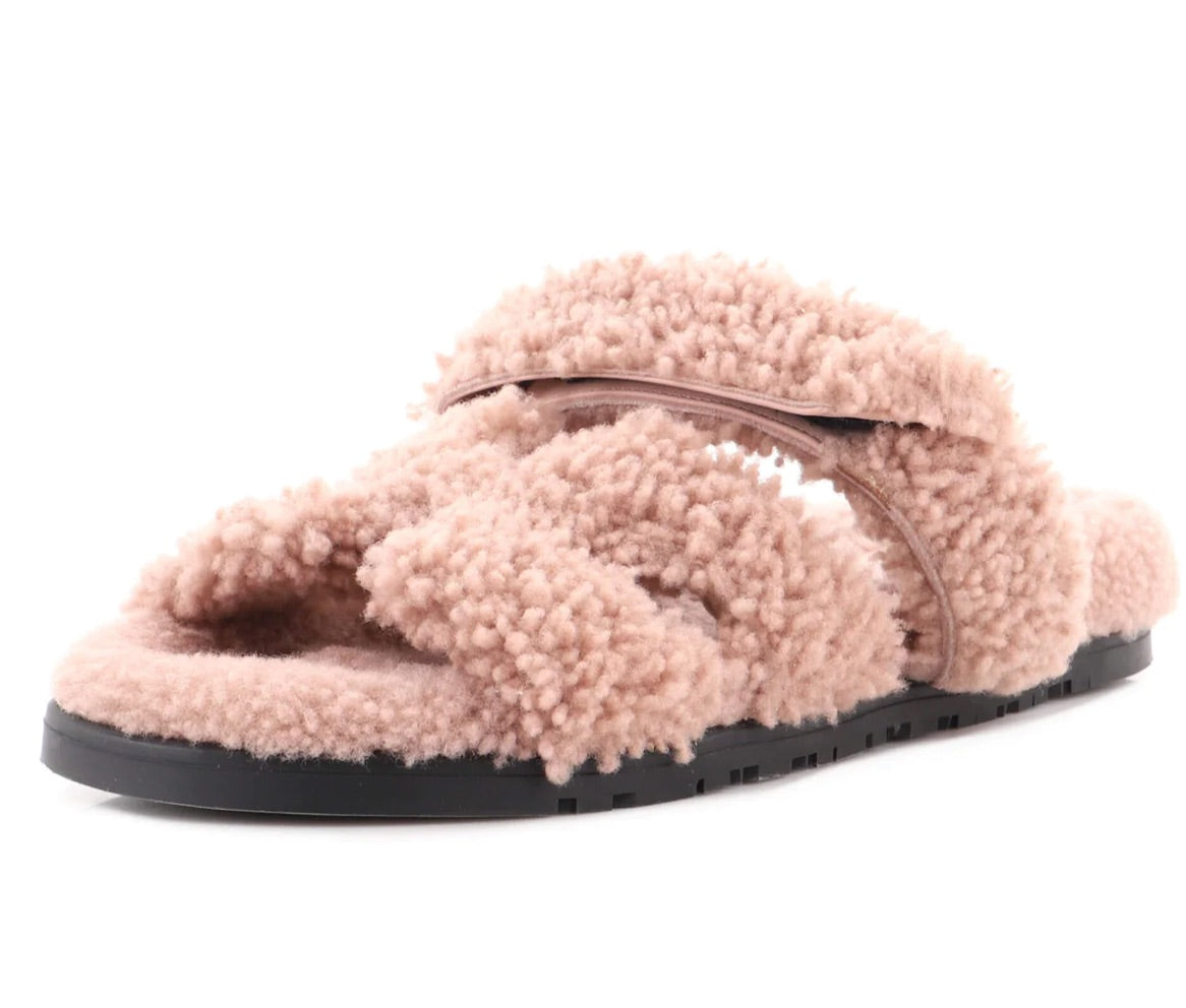 HERMÈS Woman’s Chypre Shearling Sandals |Size: US 8.5 | IT 38.5|