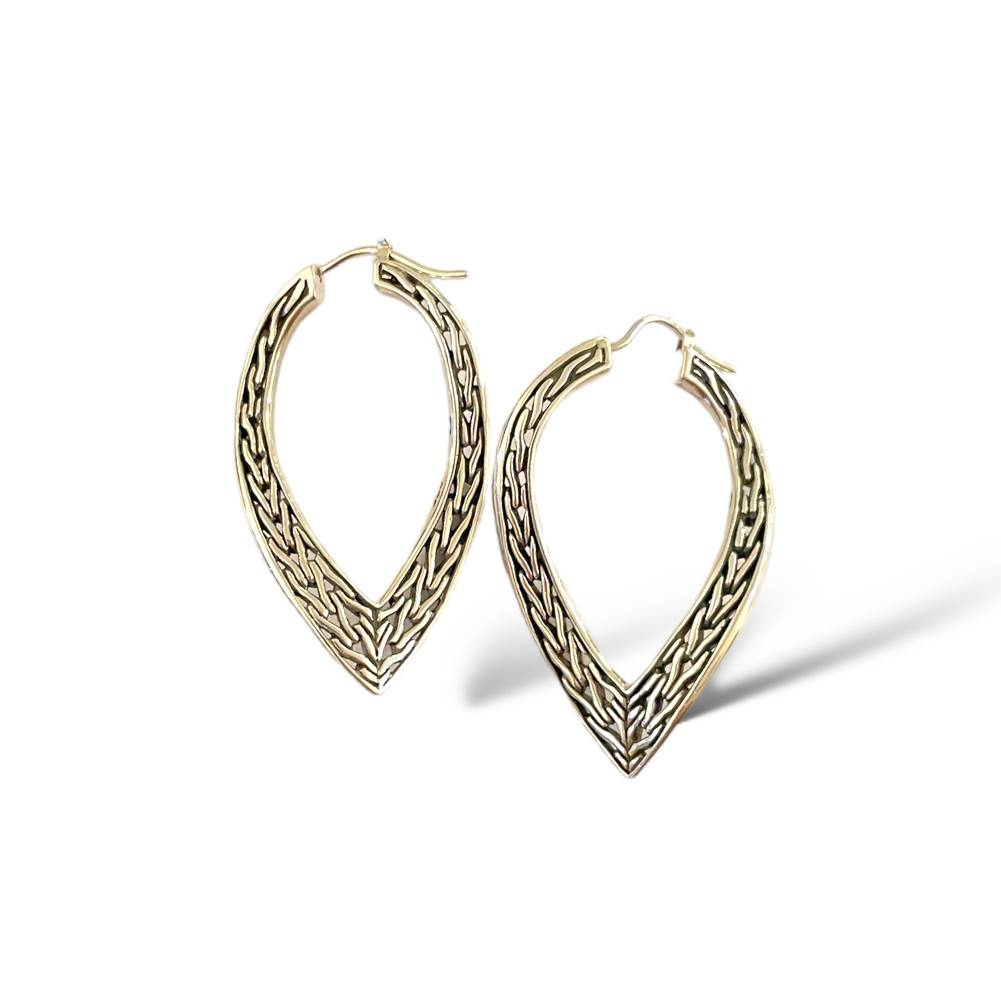JOHN HARDY Classic Wheat Design Oblong Hoop Earrings