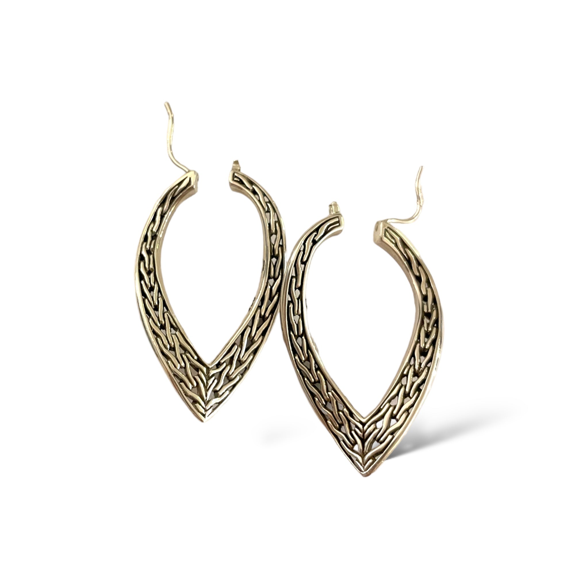 JOHN HARDY Classic Wheat Design Oblong Hoop Earrings