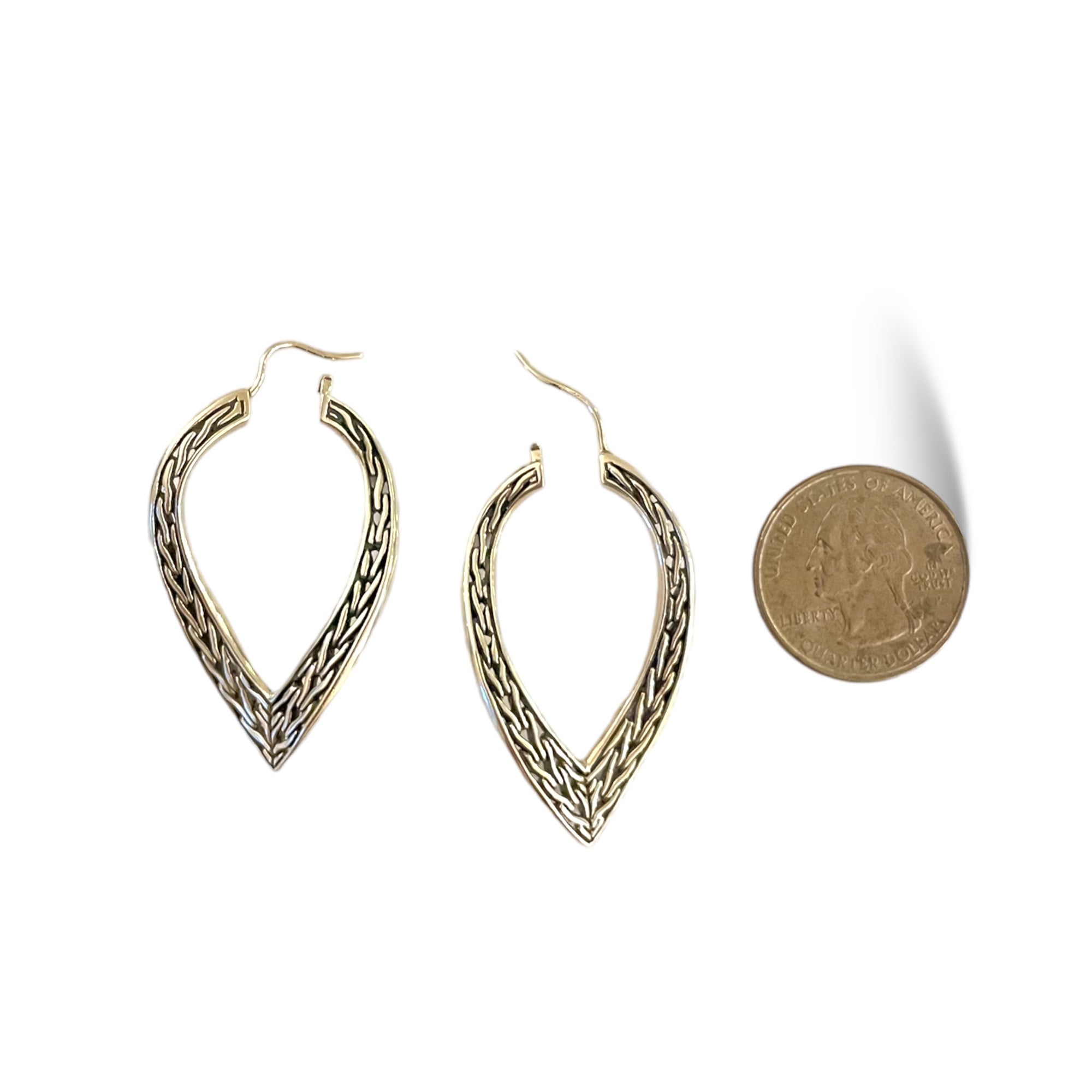 JOHN HARDY Classic Wheat Design Oblong Hoop Earrings