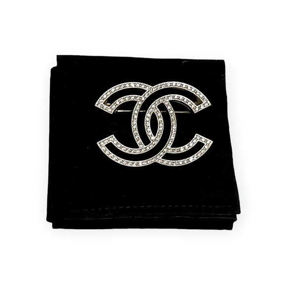 2021 CHANEL Classic CC Large Crystal Brooch