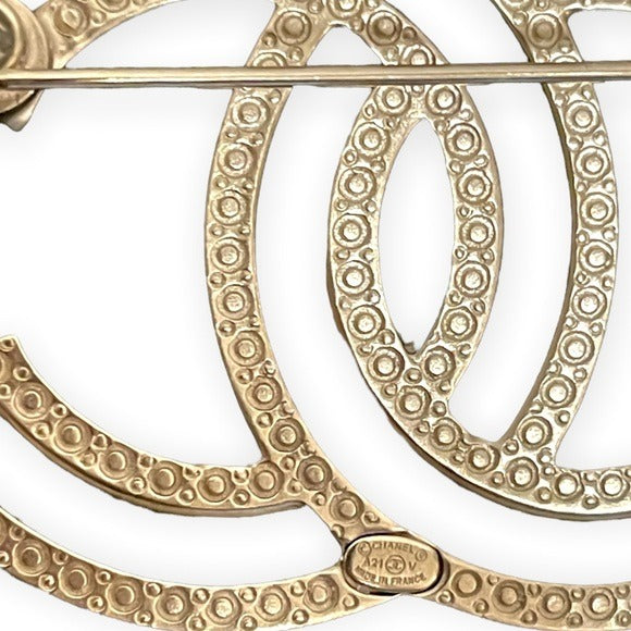 2021 CHANEL Classic CC Large Crystal Brooch