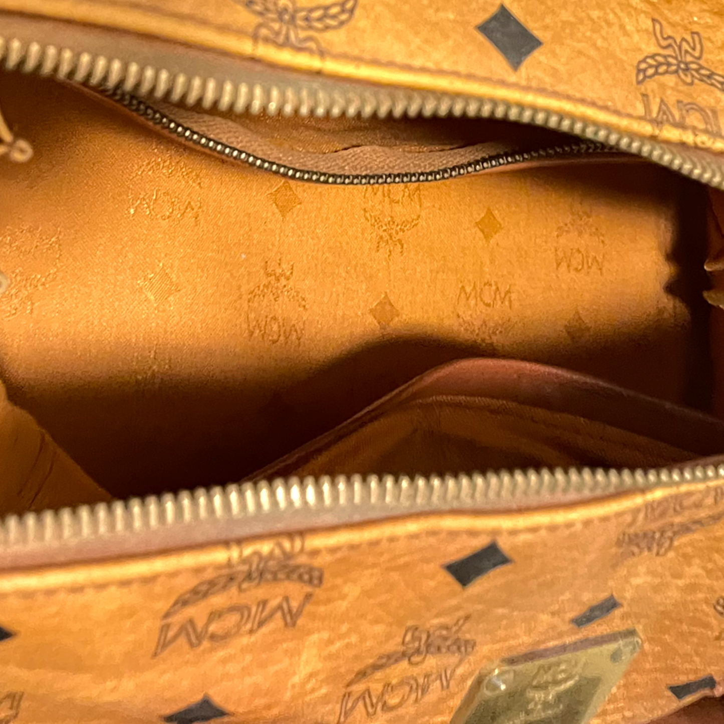 Vintage MCM tote/Crossbody Bag