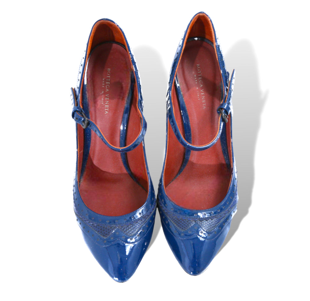 BOTTEGA VENETA Made in Italy Patent LEATHER Spectator Ankle Strap Heels