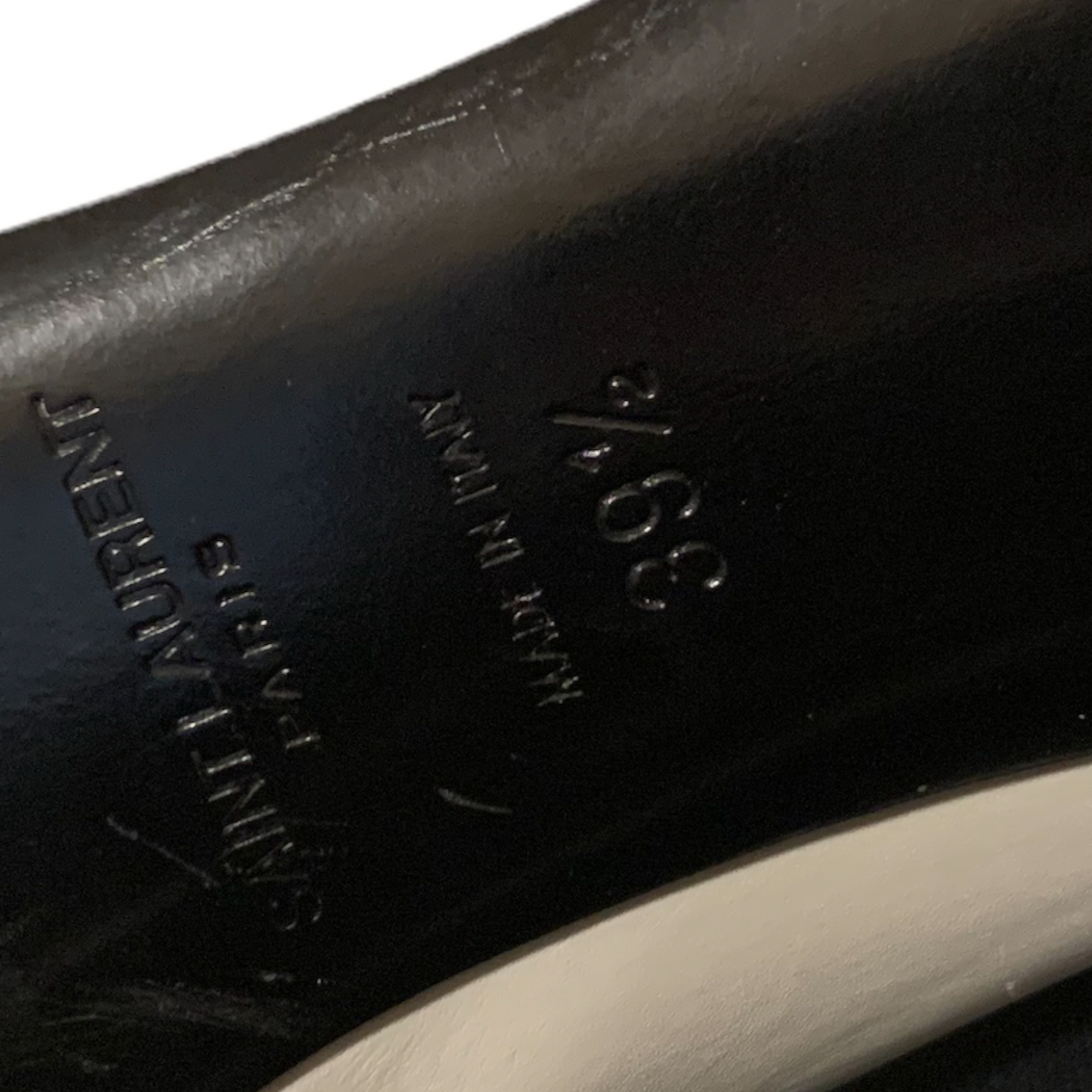 YSL Porcellana/Nero Pumps |Size: EU39.5|