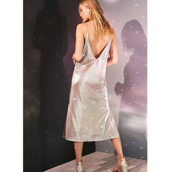 Kimchi Blue Gold Accordion Pleat Midi Slip Dress Size: Small