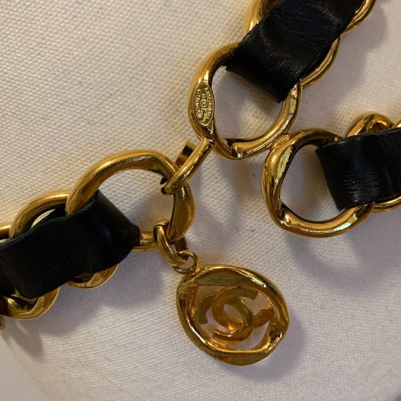 Vintage CHANEL Gold & Leather Chain link Belt