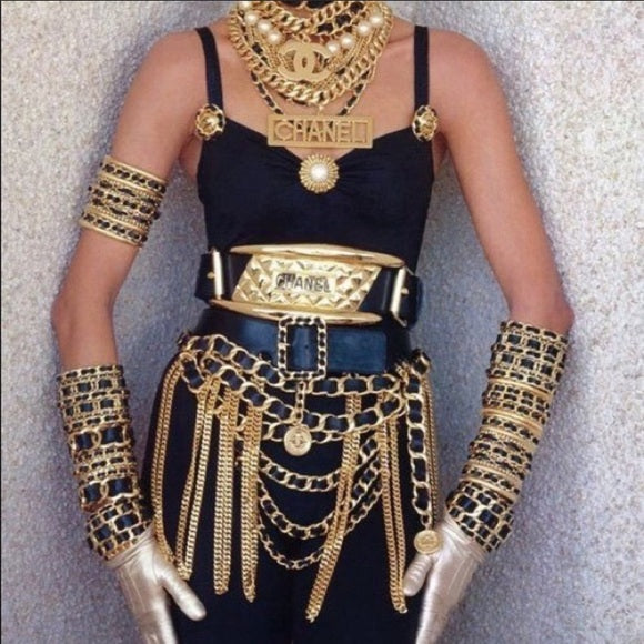Vintage CHANEL Gold & Leather Chain link Belt