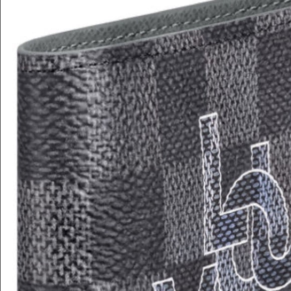 Men’s Louis Vuitton Limited Edition Wallet