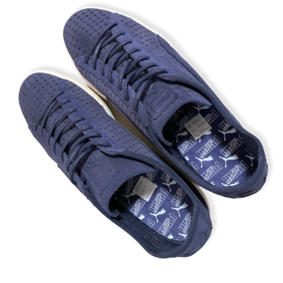 Men’s Perforated Suede Puma Low Top Sneakers (11.5)