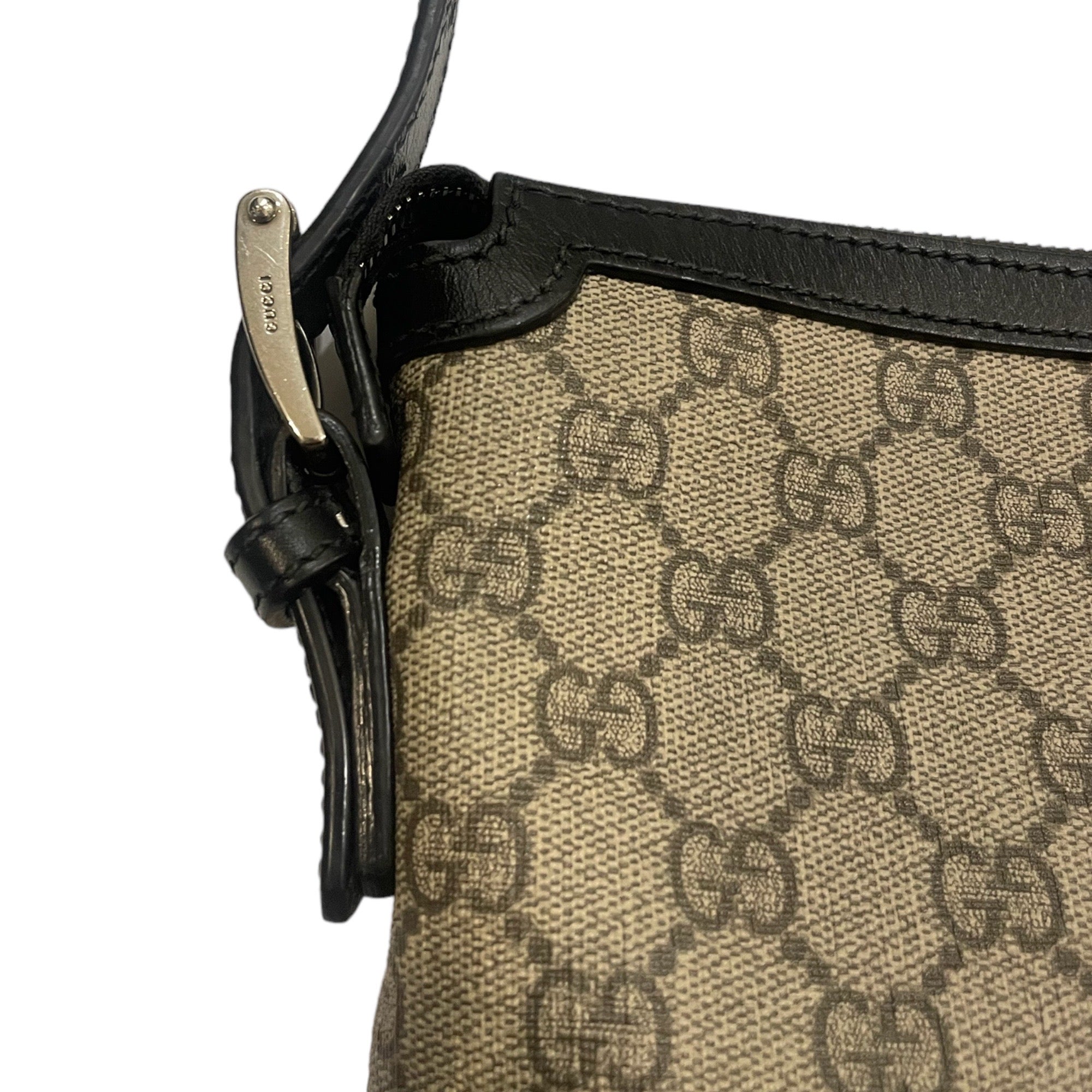 GUCCI GG Supreme Monogram Web Messenger Bag Black