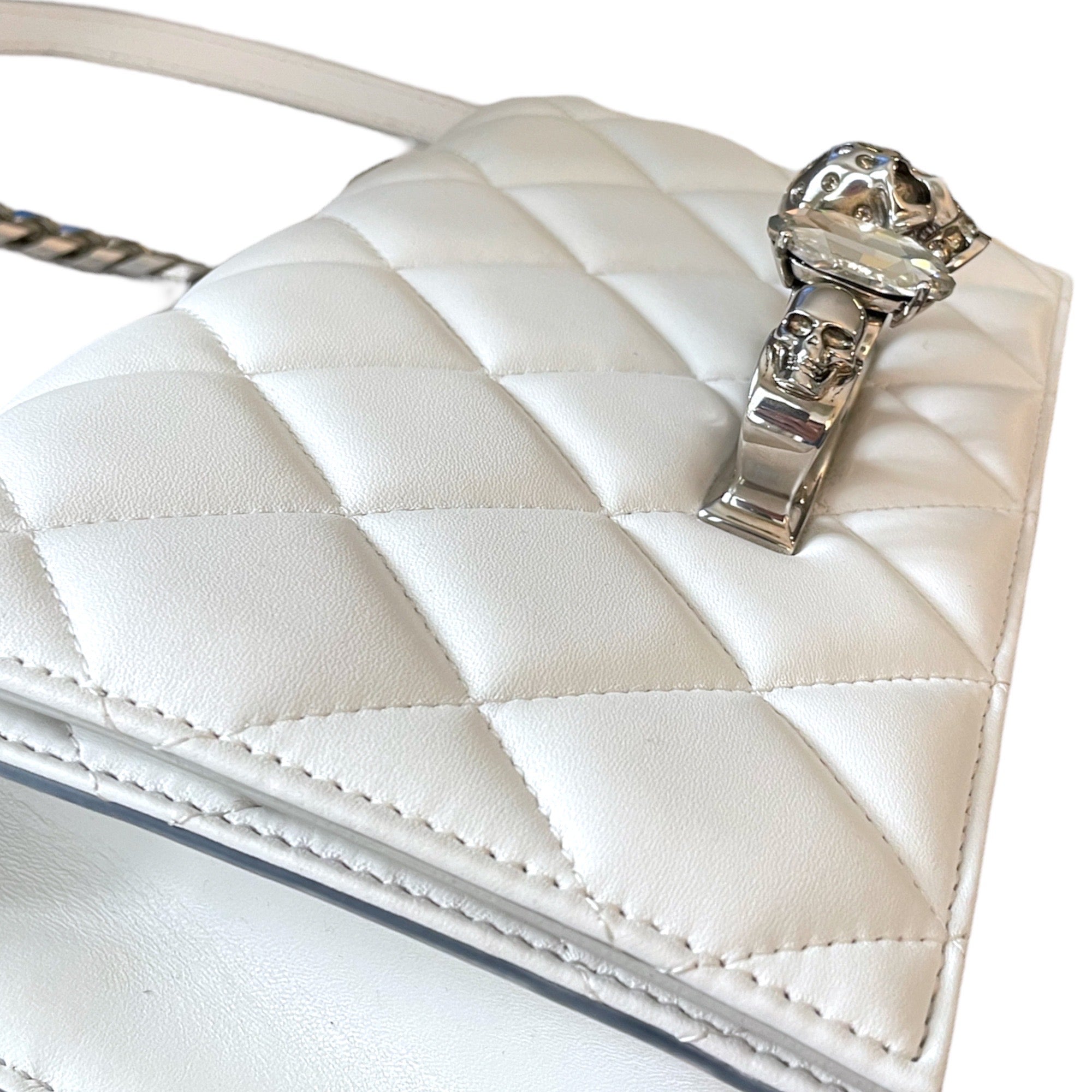 ALEXANDER MCQUEEN White Quilted Leather Jeweled Knuckle Shoulder Bag