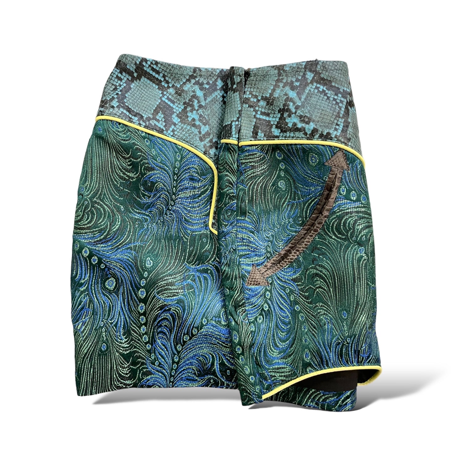 KIM SHUI Unique & BEAUTIFULLY Printed Mini Skirt Made in Italy
| Size: XS |