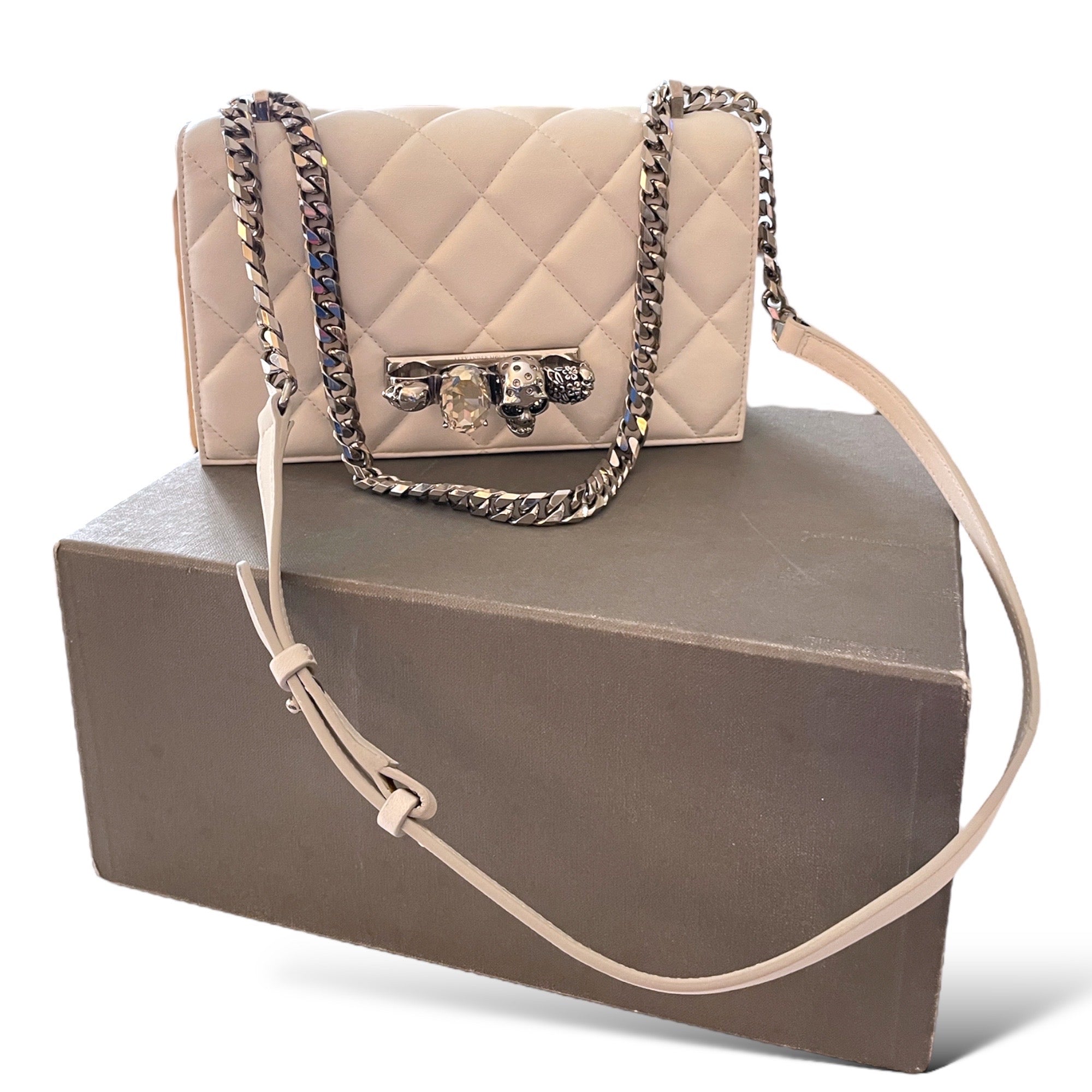 ALEXANDER MCQUEEN White Quilted Leather Jeweled Knuckle Shoulder Bag