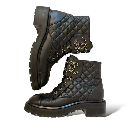 Chanel Fall 2021 Black Lambskin Lace-Up Boots - photo 7 of 11