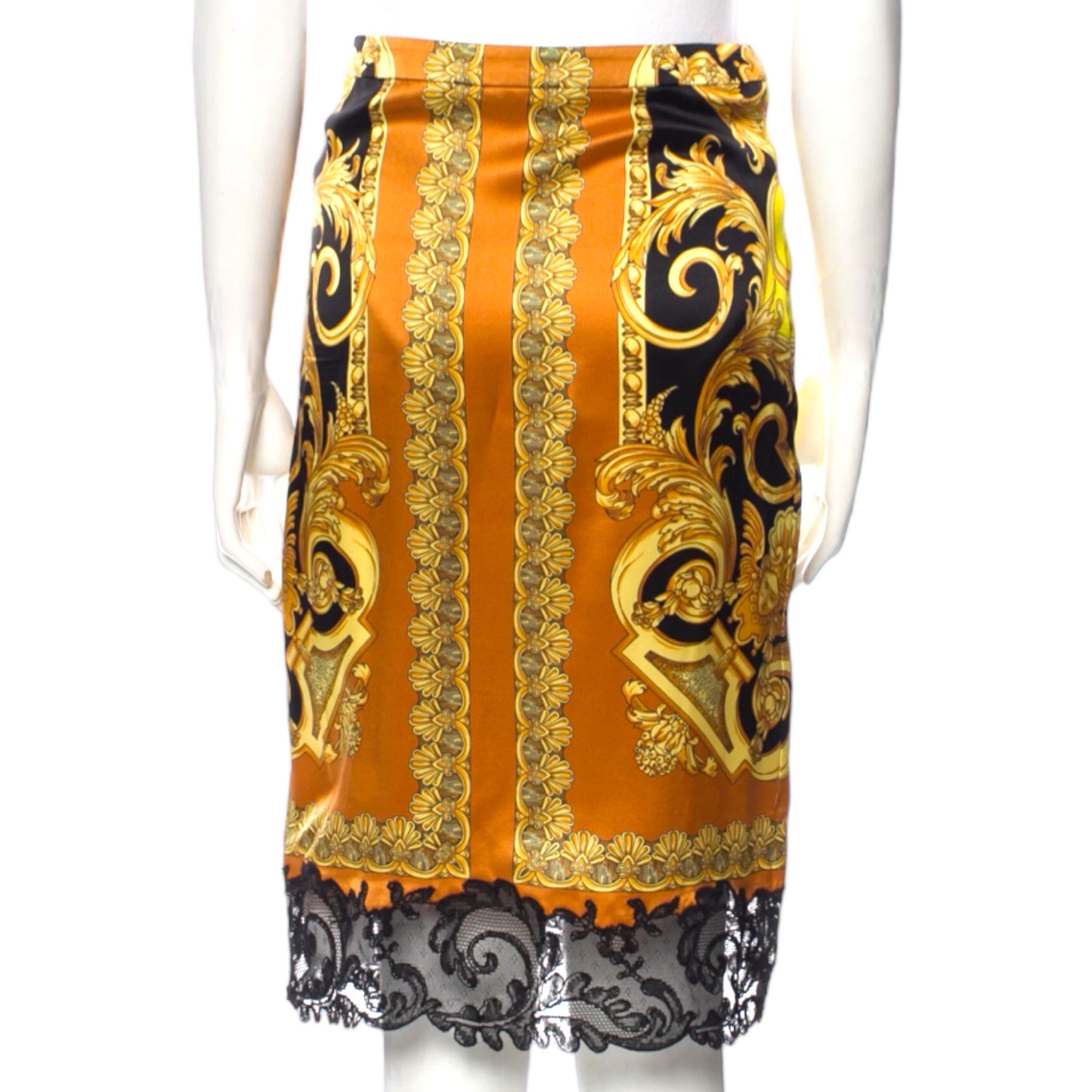 VERSACE Silk Knee-Length Skirt
| Size: XS | US2, IT38 |