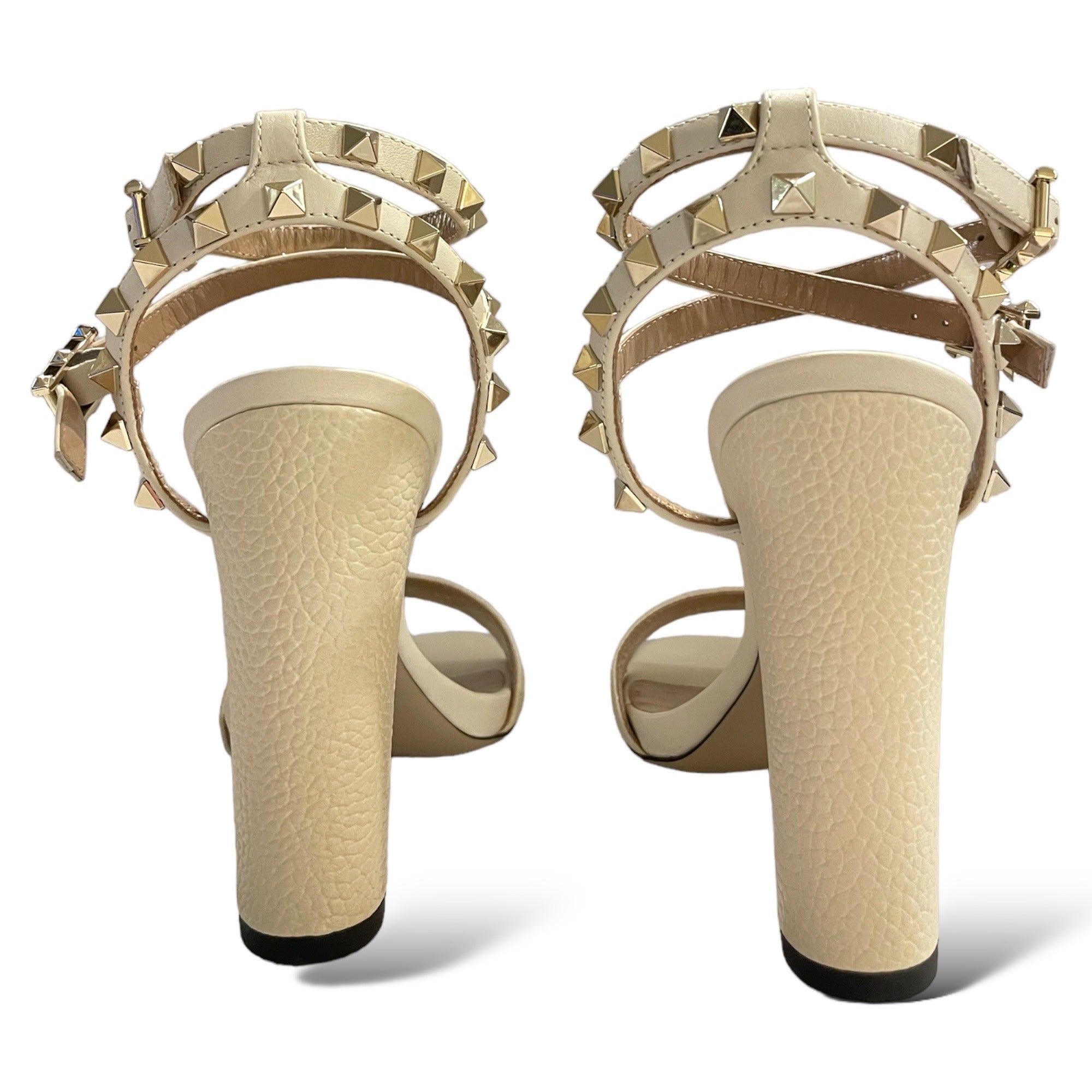 VALENTINO GARAVANI Leather Rockstud Ankle Strap 100mm Block Sandals in Light Ivory