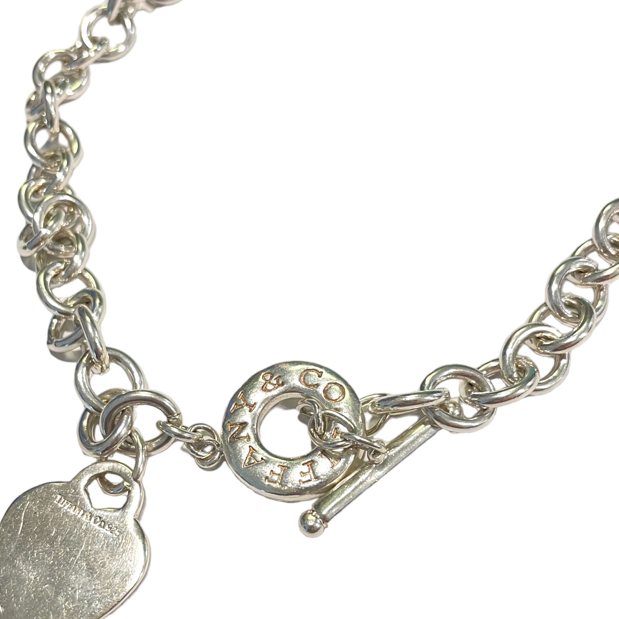TIFFANY & CO. Heart Tag Toggle Necklace