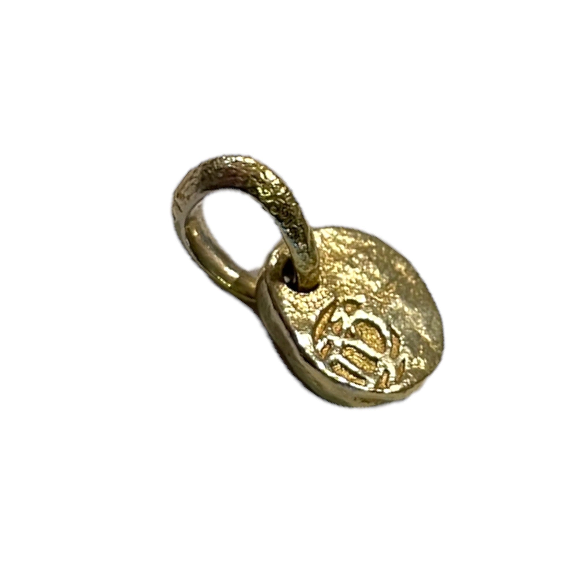 DAVID YURMAN Shipwreck Coin Amulet 22K Yellow Gold (17mm)