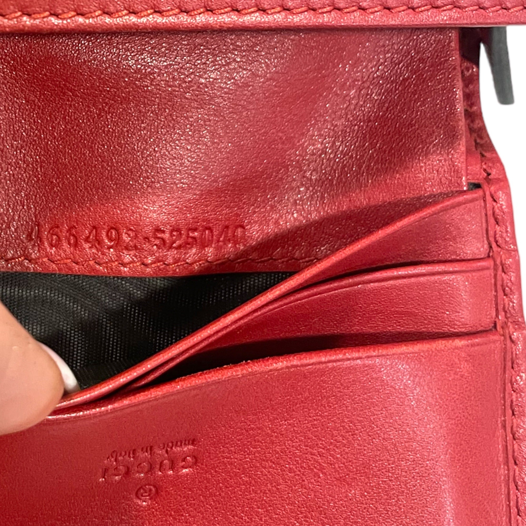 GUCCI GG MARMONT RED MATELASSÉ LEATHER CARD CASE WALLET