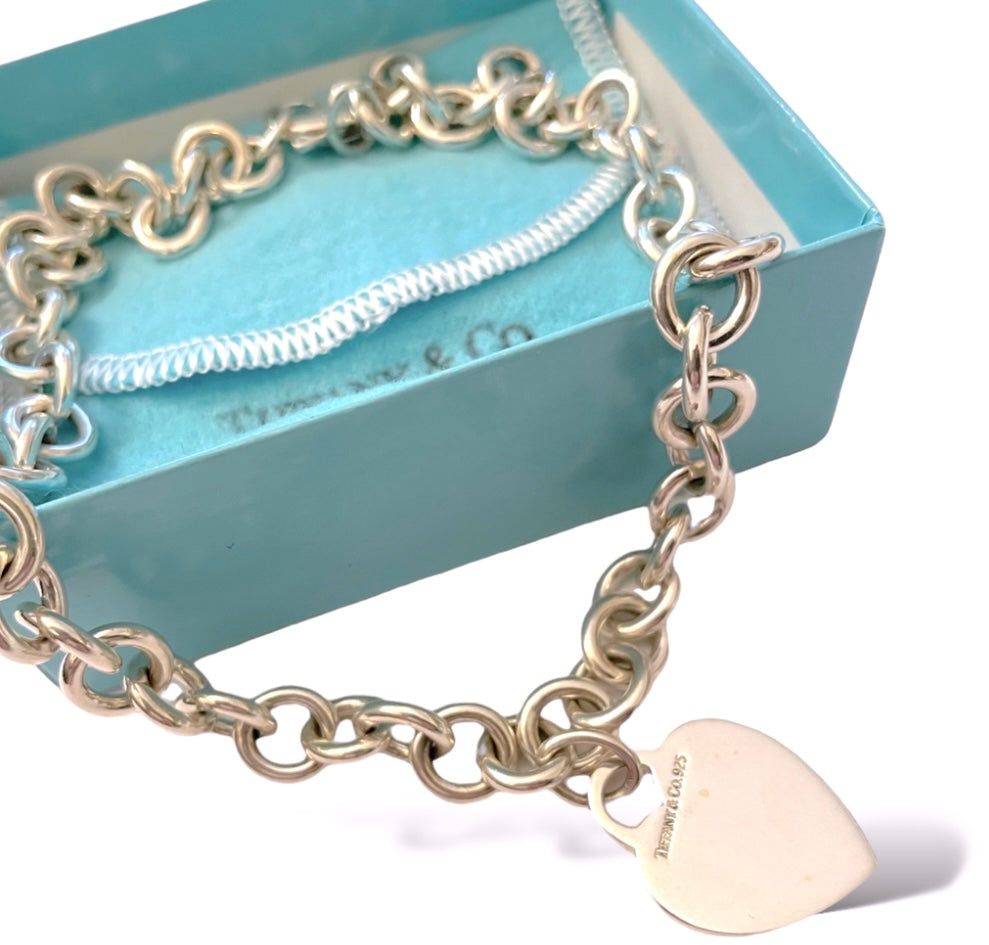 TIFFANY & CO. Heart Tag Chain Link Necklace