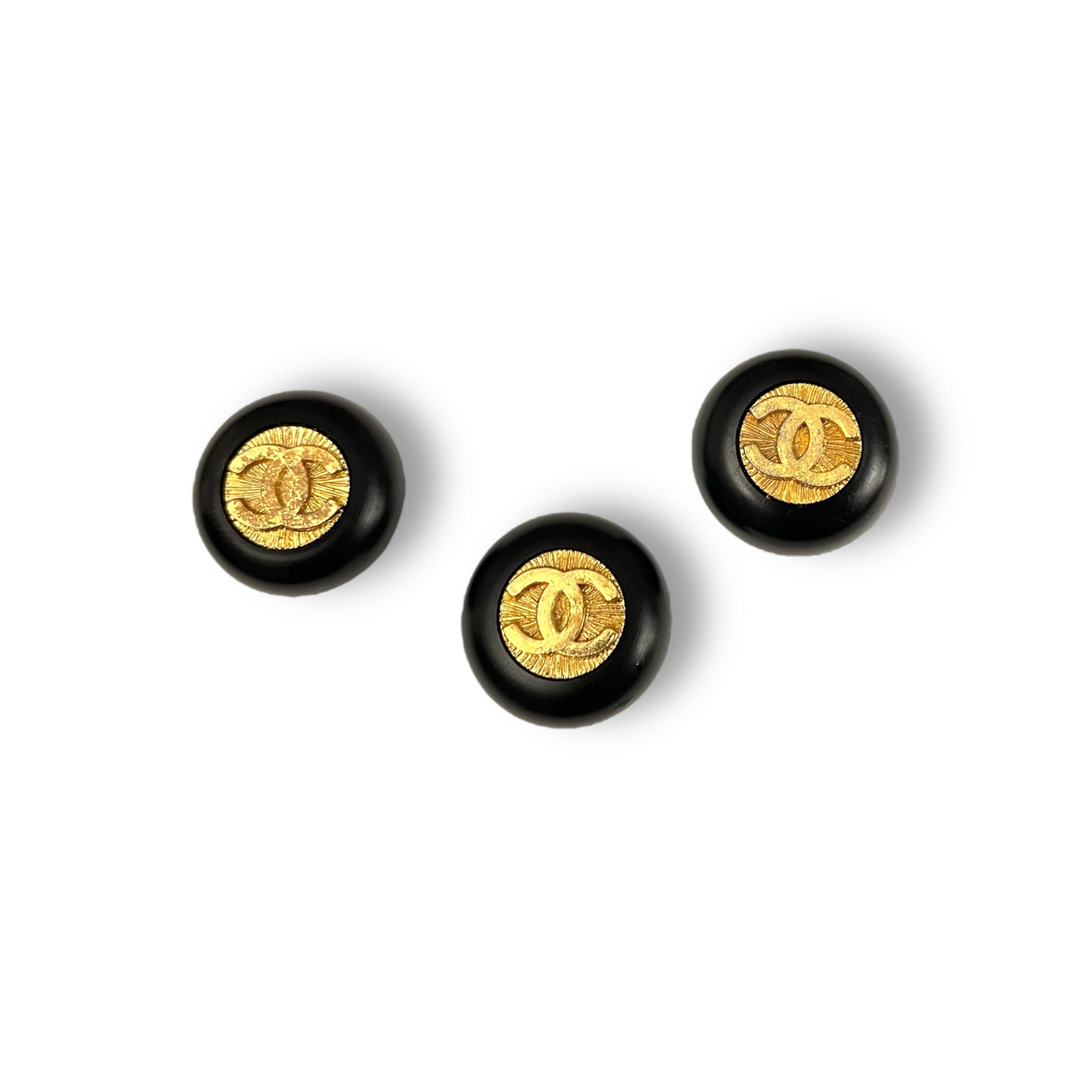 CHANEL Vintage AUTHENTIC Gold Metal CC Interlocking Logo Set in Black Plastic Buttons (Four)