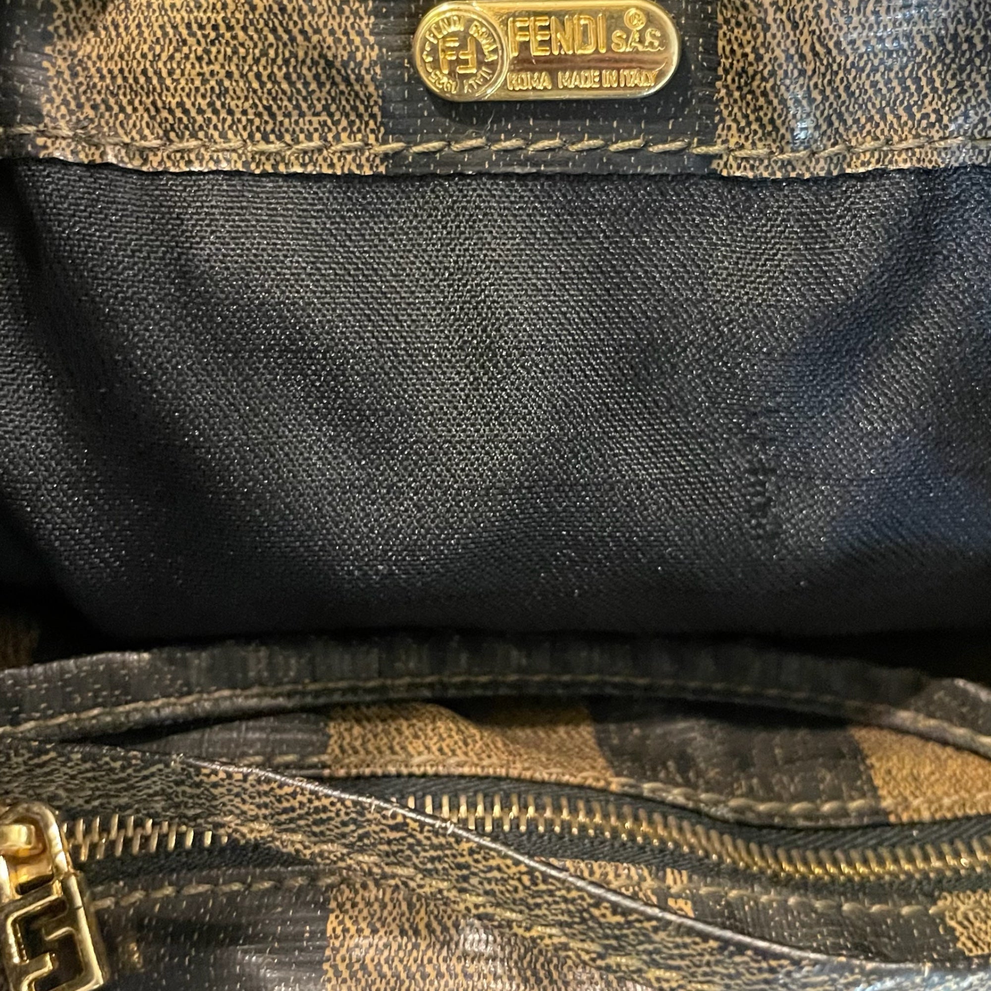 FENDI Vintage Pequin Woven Design Crossbody/Sling/Shoulder Bag