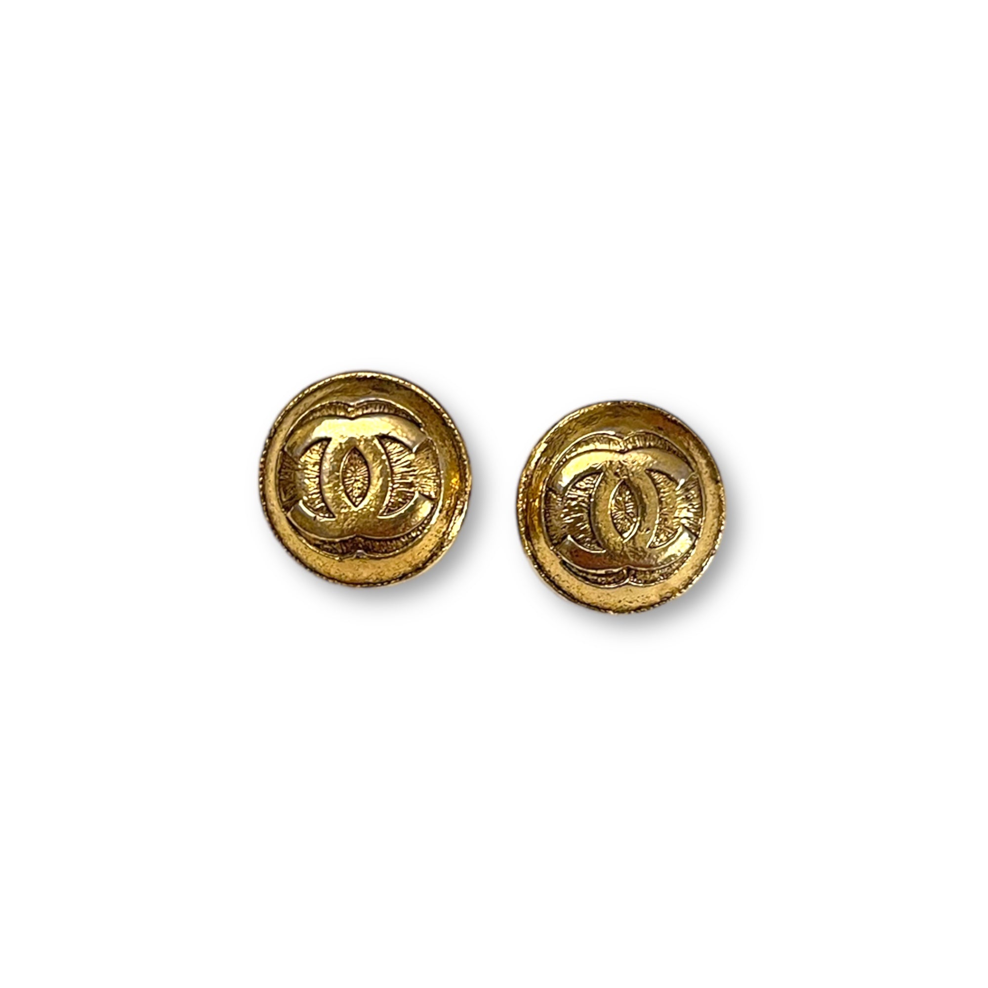 CHANEL Vintage AUTHENTIC Small Gold Metal CC Interlocking Logo Buttons (Two)