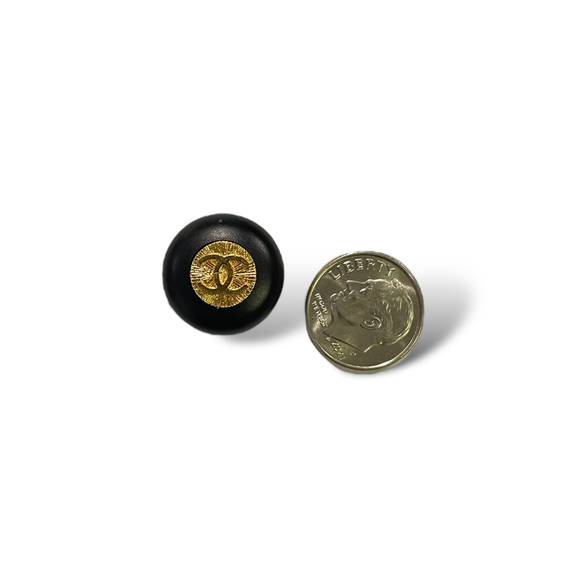 CHANEL Vintage CC Interlocking Logo Buttons (Three)