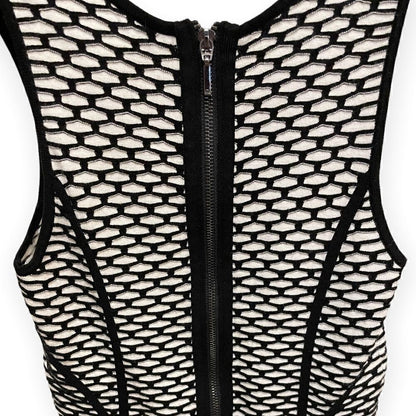 INTERMIX INTERMIX Printed Crew Neck Top | Size: S |