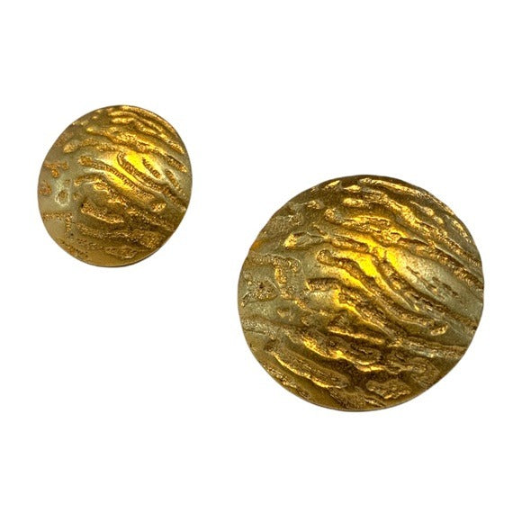 4 AUTHENTIC Vintage Gold Metal Chanel Buttons