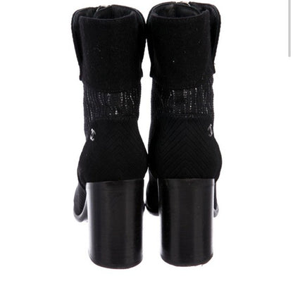 Chanel Interlocking CC Logo Booties - photo 12 of 13
