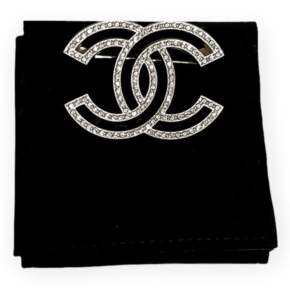 2021 CHANEL Classic CC Large Crystal Brooch