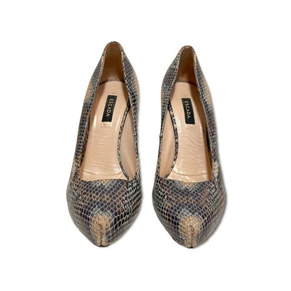 Escada Snakeskin Heels - photo 5 of 10