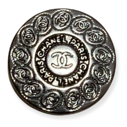 Chanel interlocking CC Logo Rhodium Metal Buttons - main product photo