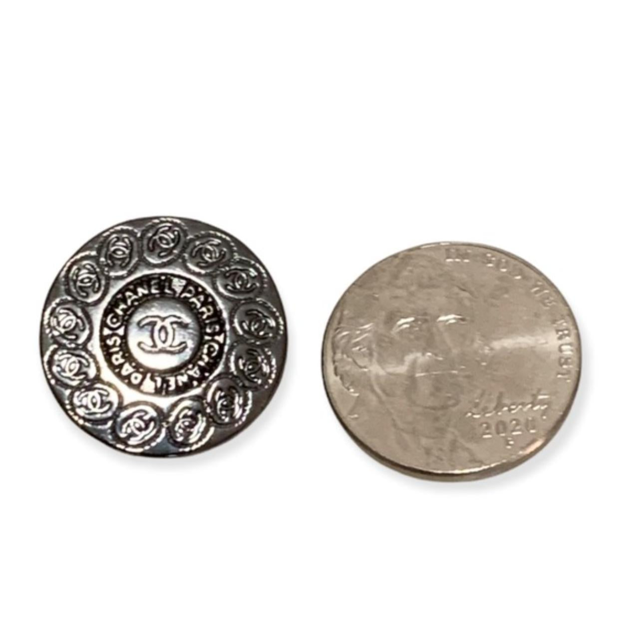 CHANEL interlocking CC Logo Rhodium Metal Buttons