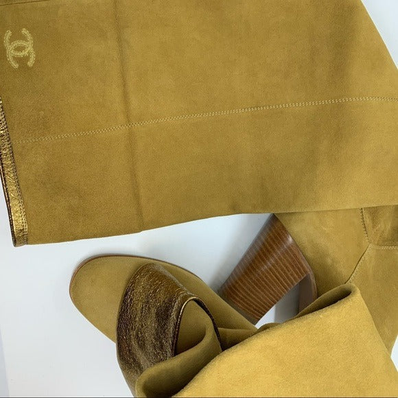 CHANEL thigh high boots | 38 EU |